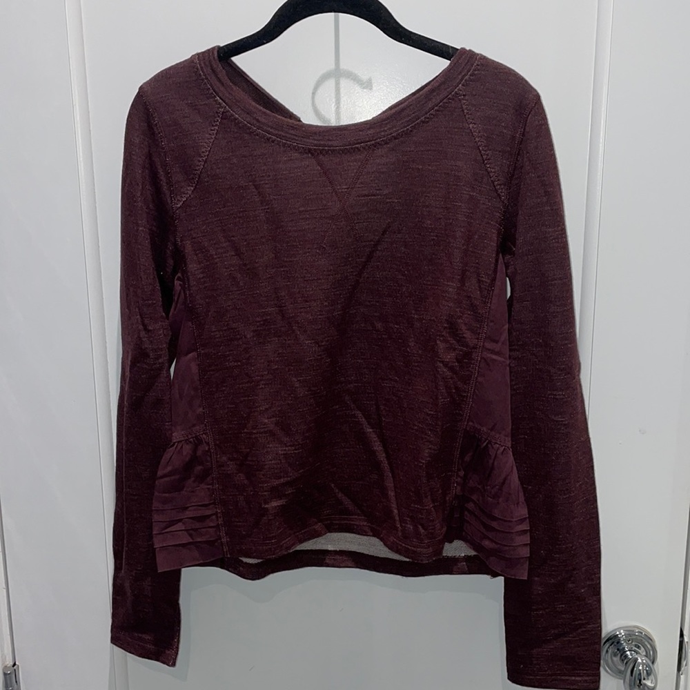 Lulu lemon long sleeve shirt.